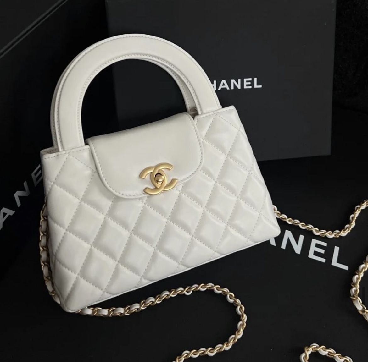 Chanel Kelly Crossbody Bag - White