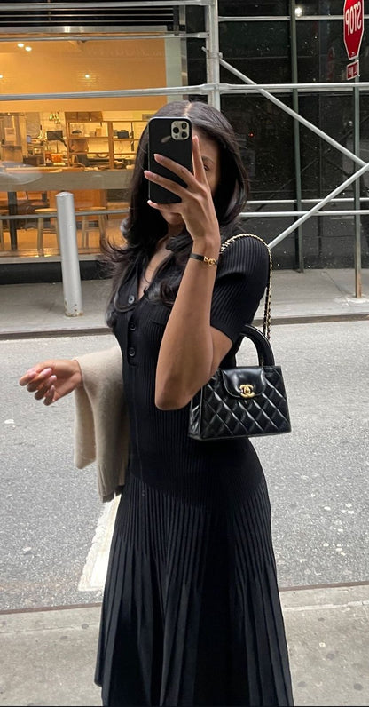 Chanel Kelly Crossbody Bag - Black