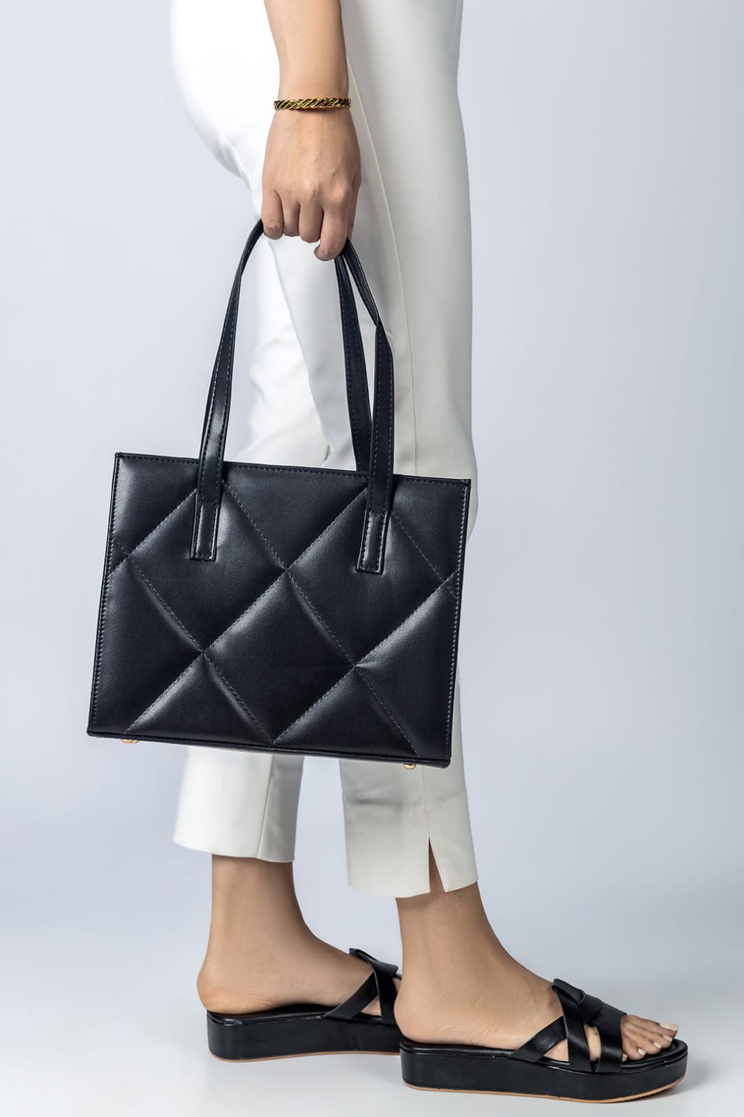 Velora Tote Bag - Black