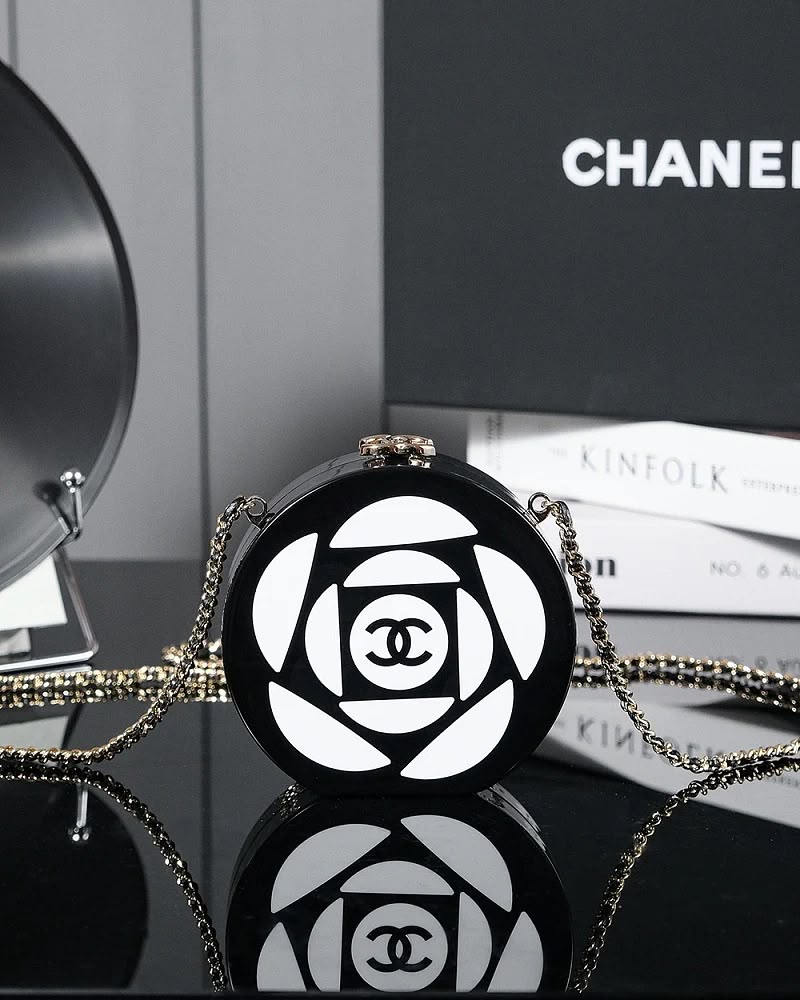 Chanel Cruise Chic Bag - Black