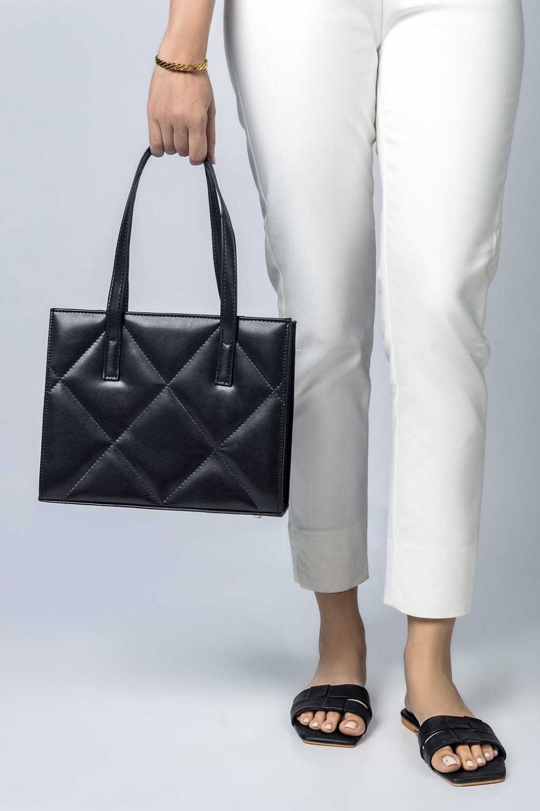 Velora Tote Bag - Black