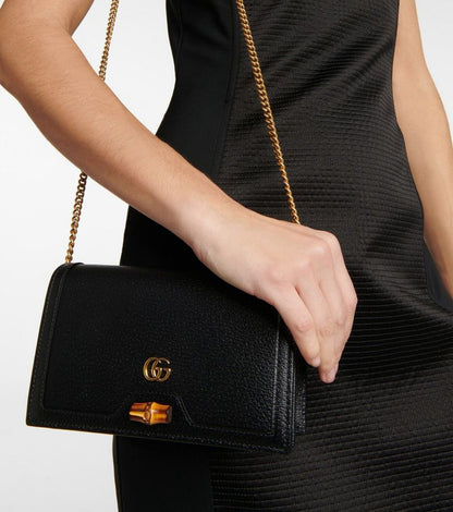 Gucci Diana Shoulder Bag - Black