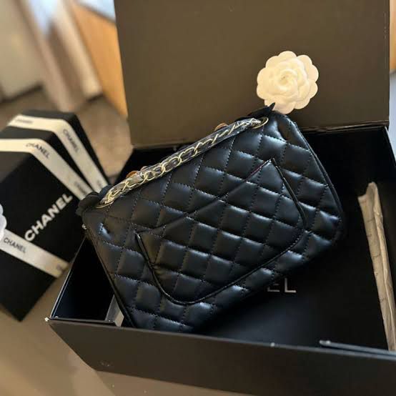 Premium Camellia Flap Bag - Black
